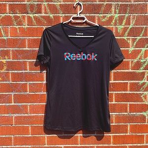 Reebok play dry black with colour logo workout v-neck t-shirt LIKE NEW